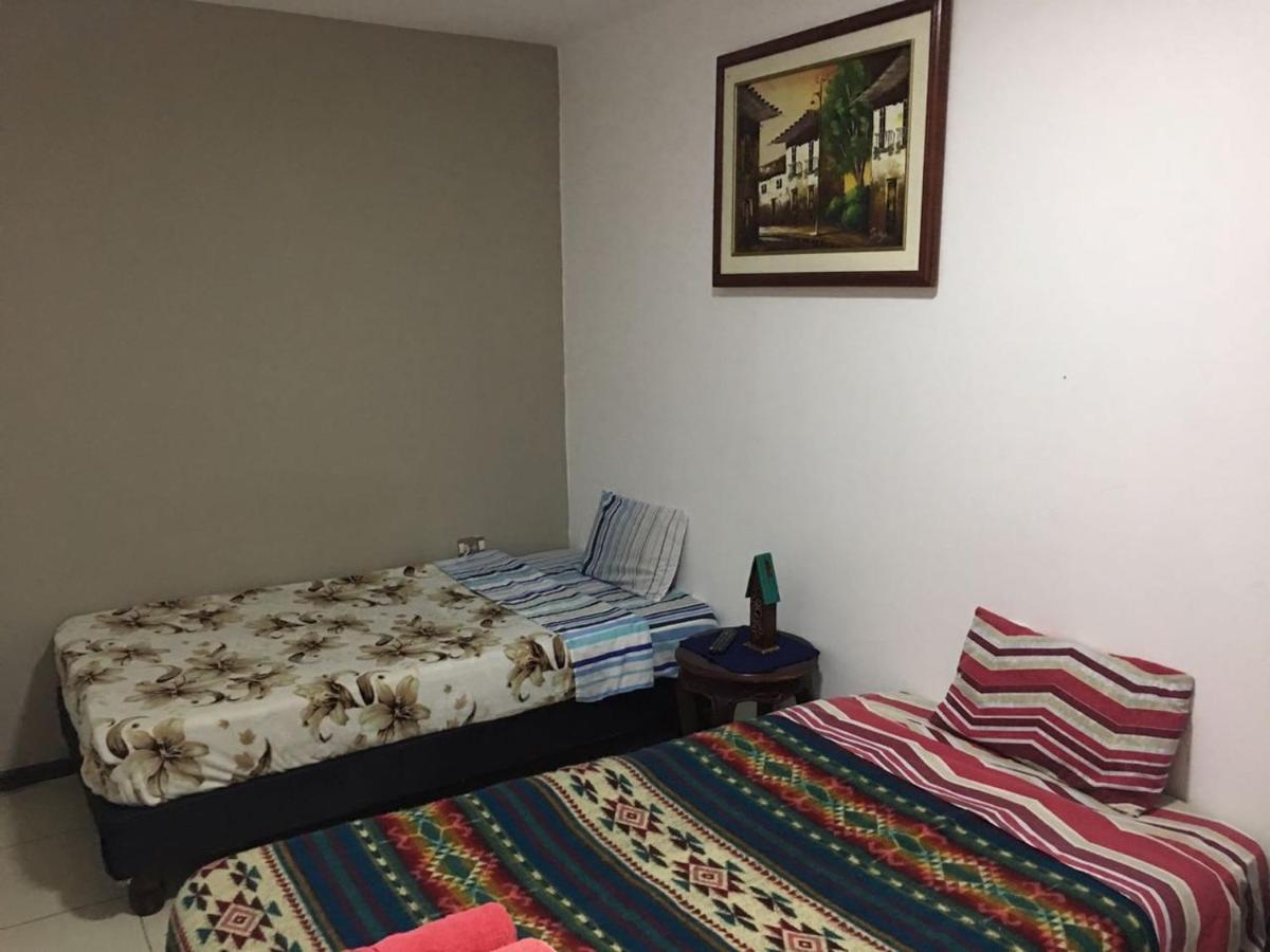 The Backpacker Hostal Ibarra Luaran gambar